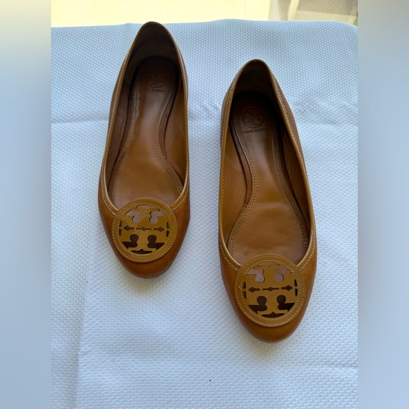 Tory Burch ballerinas color Tan size 9M - Picture 2 of 7